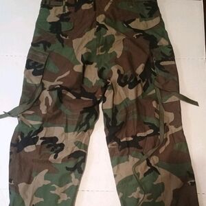 Gibraltar Trousers Cold  Weather - Camo -  X-Large Regular  DLA100-99-C-0384